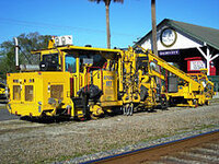 220px-Ballast_Tamper.JPG
