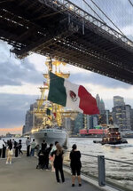 Brooklyn bridge collision.jpg
